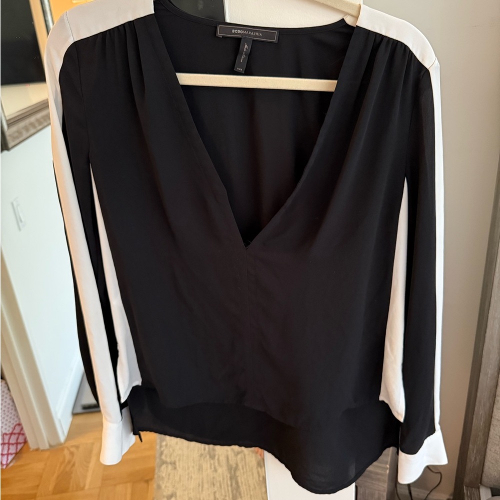 BCBGMAXAZRIA Black and White Women's Top